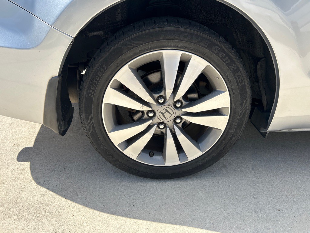 2012 Honda Accord Image 10