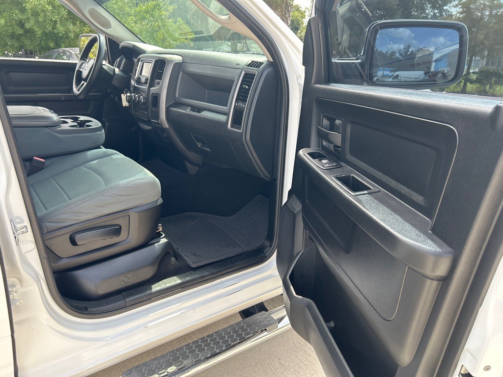 2014 RAM 1500 Image 11