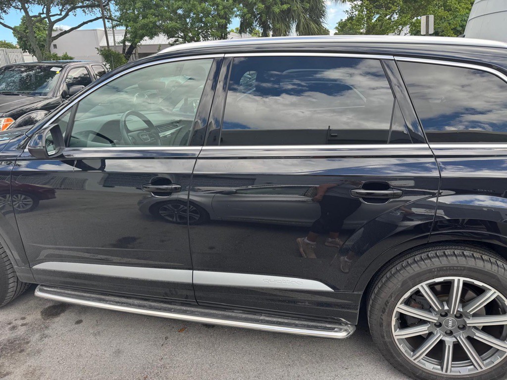 2018 Audi Q7 Image 9