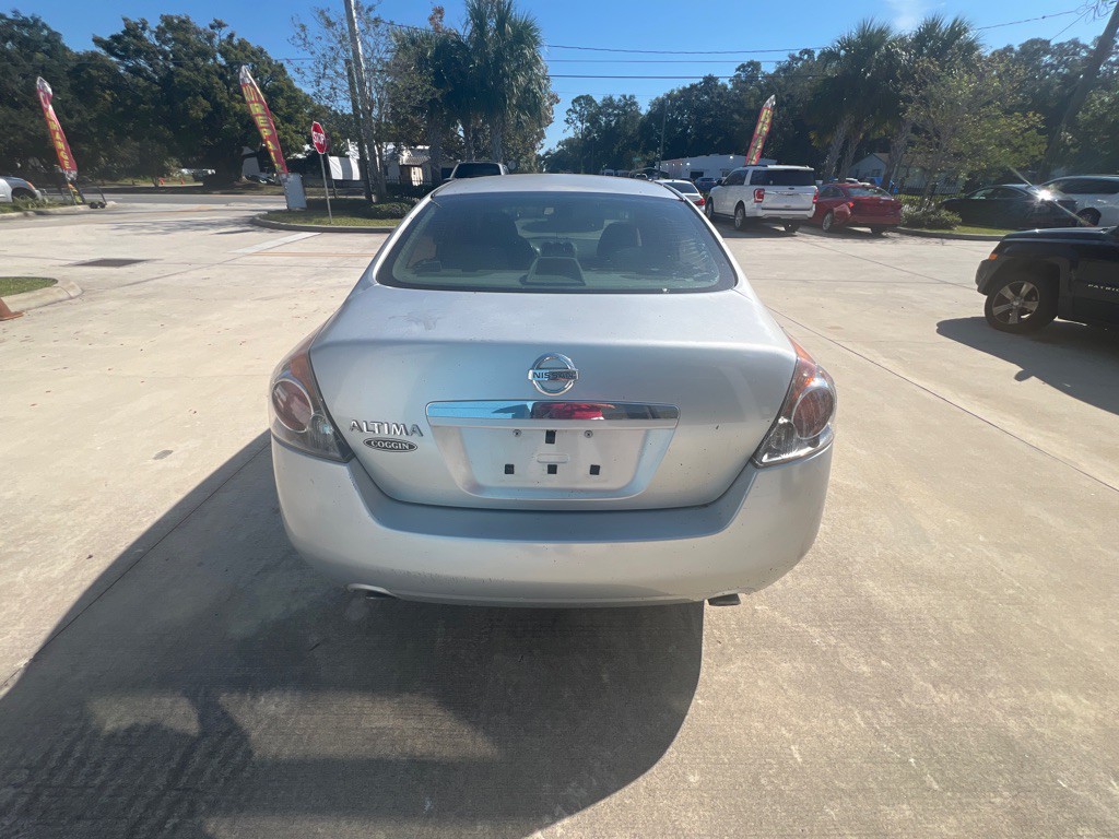 2009 Nissan Altima Image 6