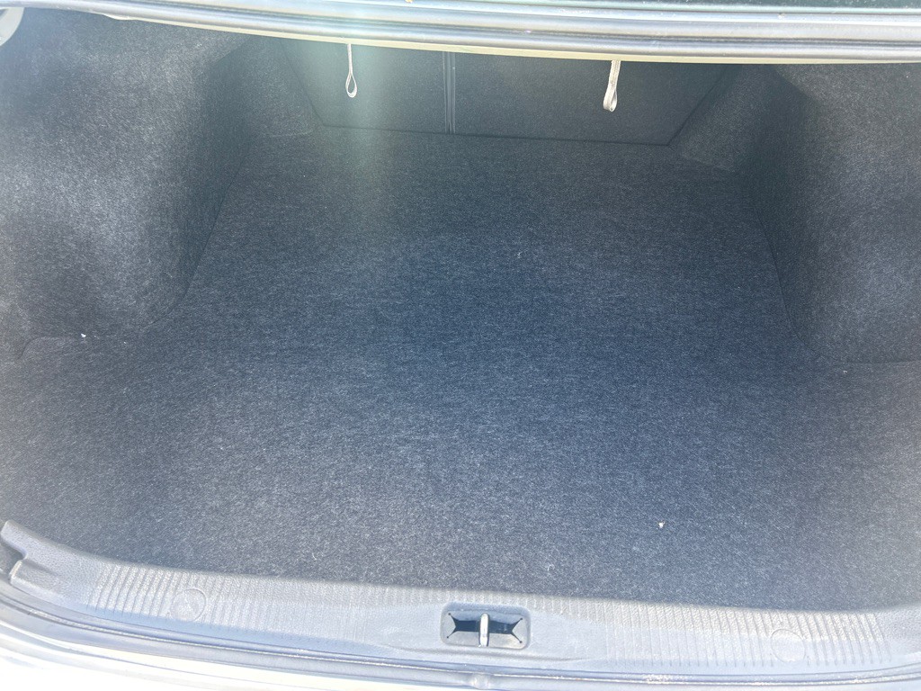 2010 Nissan Altima Image 16