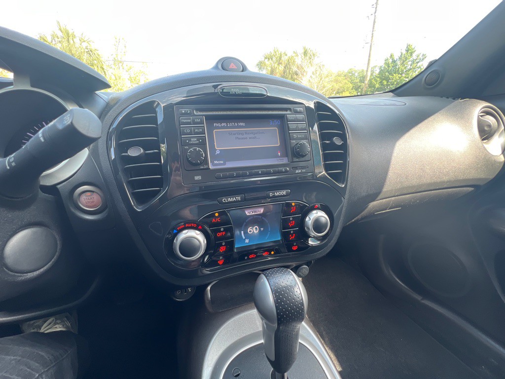 2012 Nissan Juke Image 19