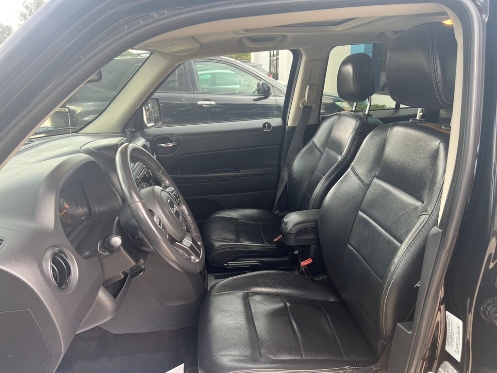 2016 Jeep Patriot Image 12