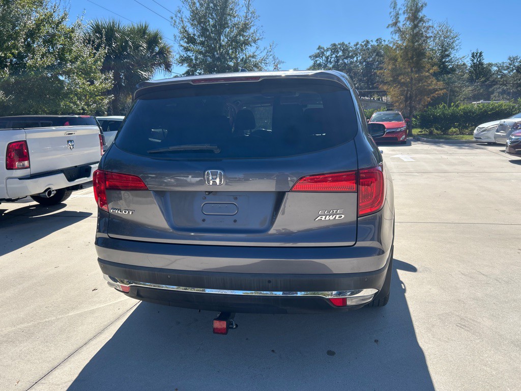 2017 Honda Pilot Image 4