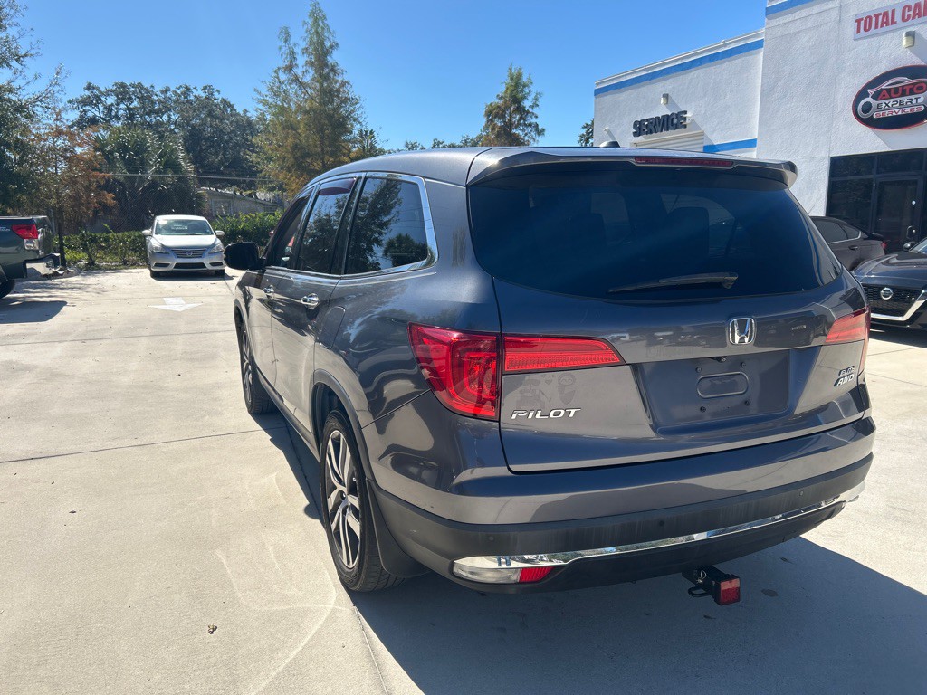 2017 Honda Pilot Image 5