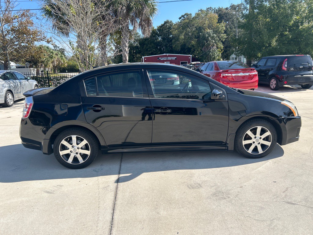 2012 Nissan Sentra Image 3