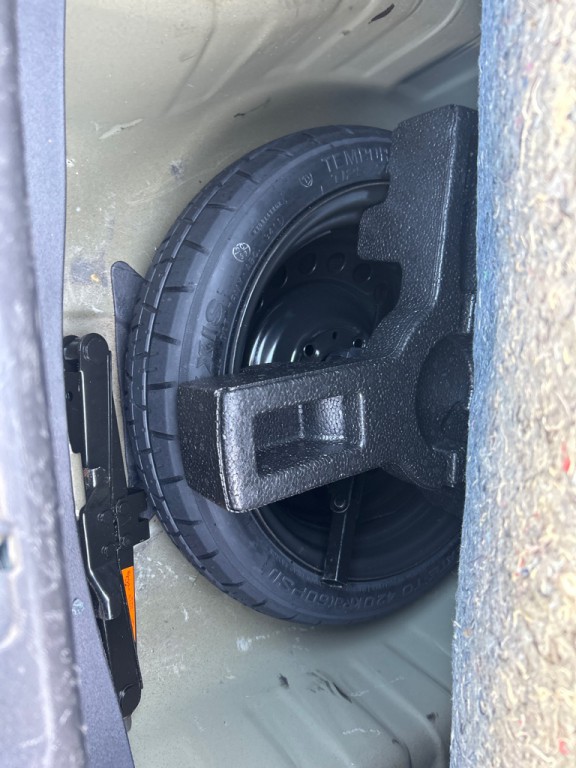 2012 Nissan Sentra Image 17