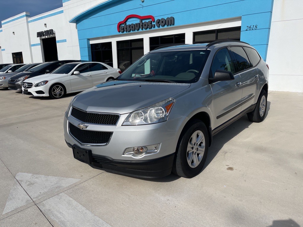 2012 Chevrolet Traverse Image 3