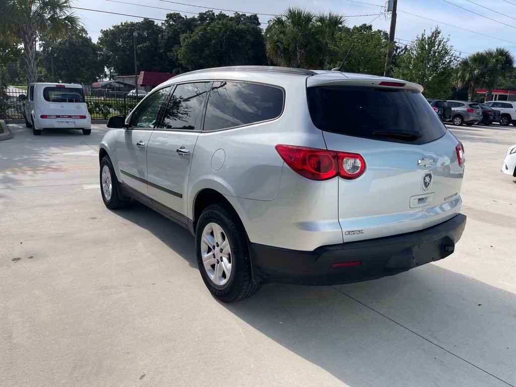 2012 Chevrolet Traverse Image 5