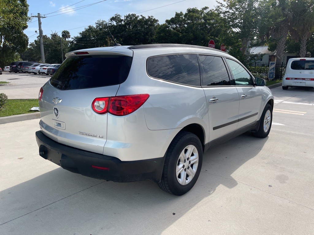 2012 Chevrolet Traverse Image 7