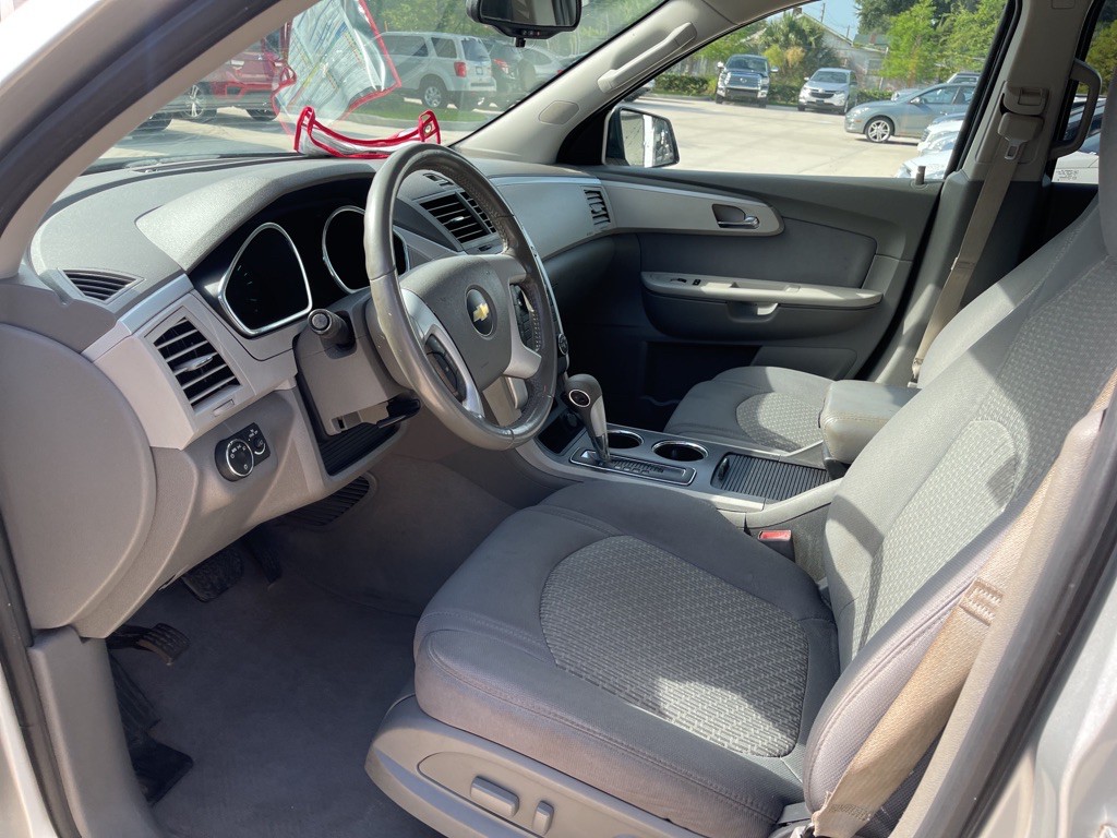 2012 Chevrolet Traverse Image 13