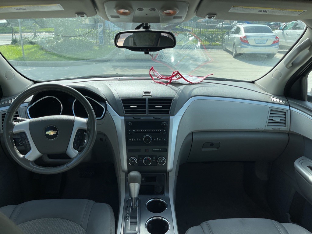 2012 Chevrolet Traverse Image 18