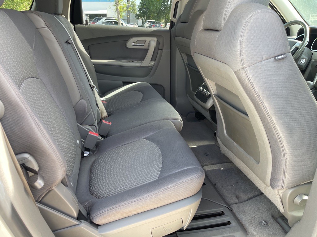 2012 Chevrolet Traverse Image 24
