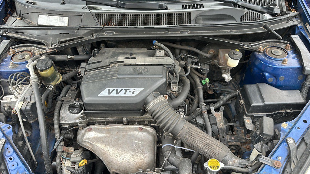 2004 Toyota Rav4 Image 12