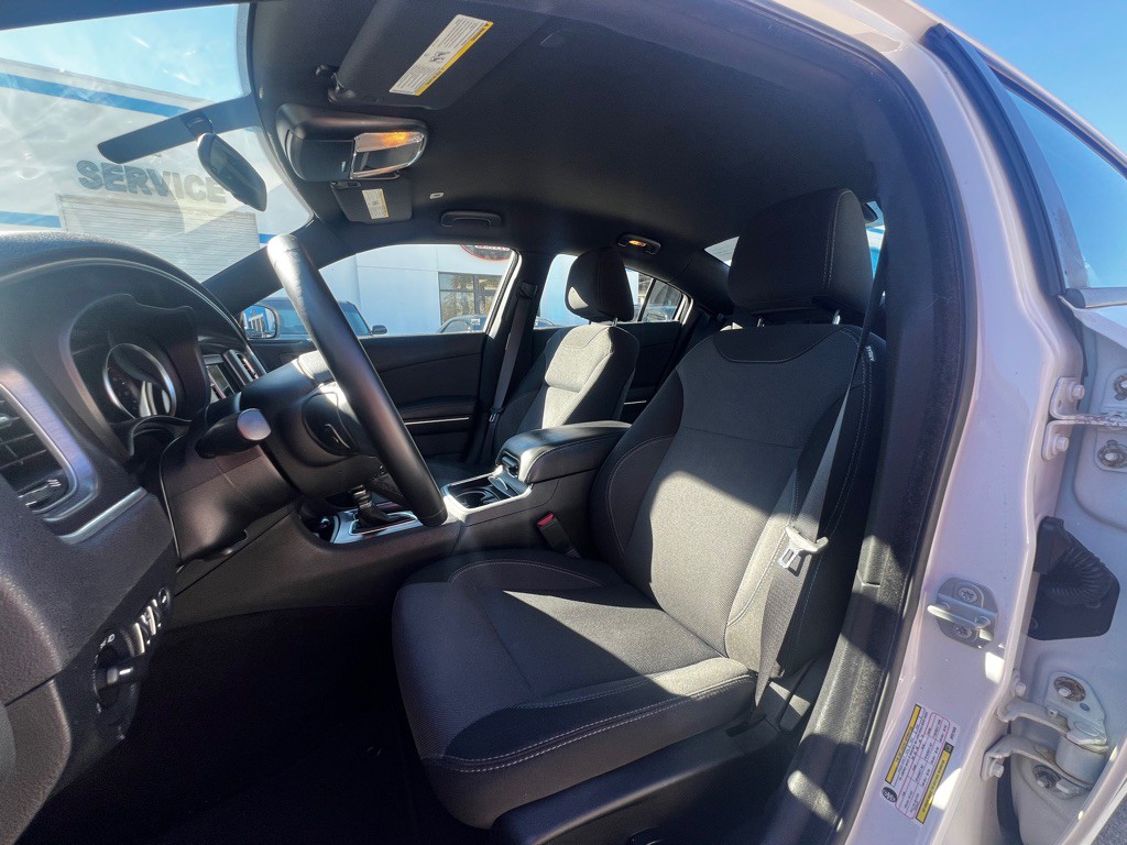 2018 Dodge Charger Image 9