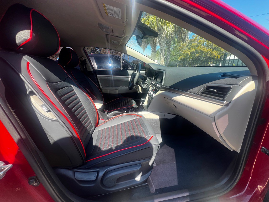 2019 Hyundai Elantra Image 14