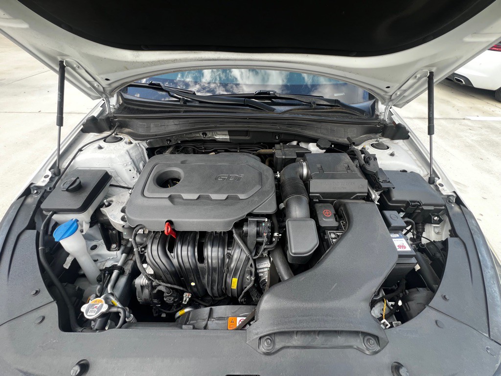 2020 Kia Optima Image 16