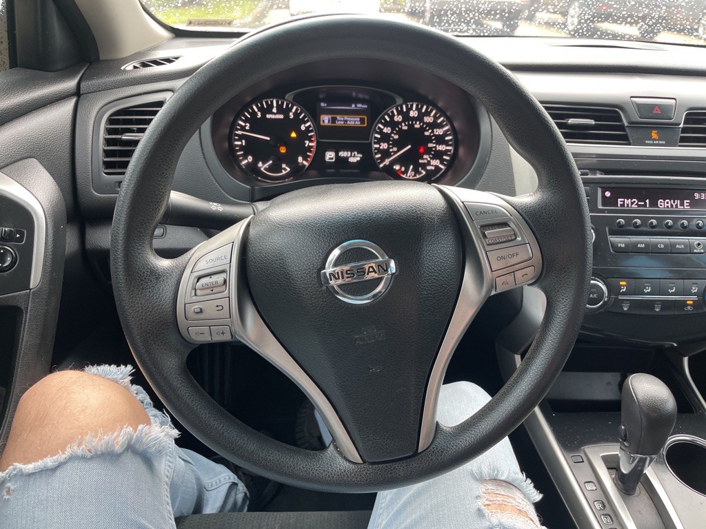 2015 Nissan Altima Image 15