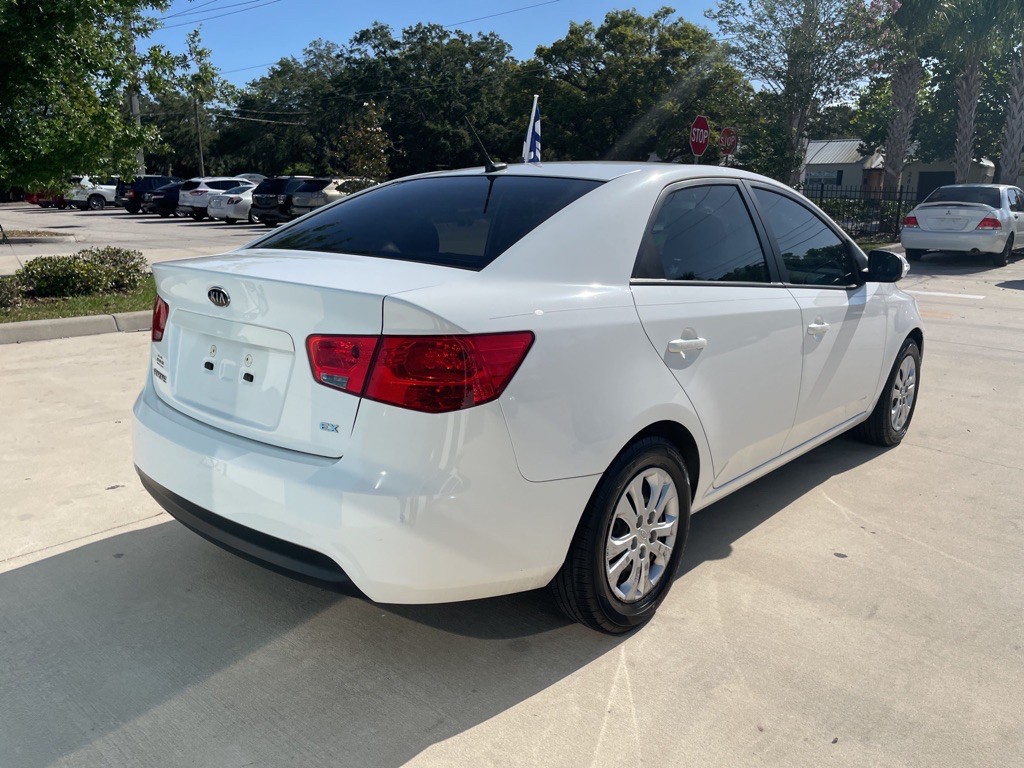 2010 Kia Forte Image 5