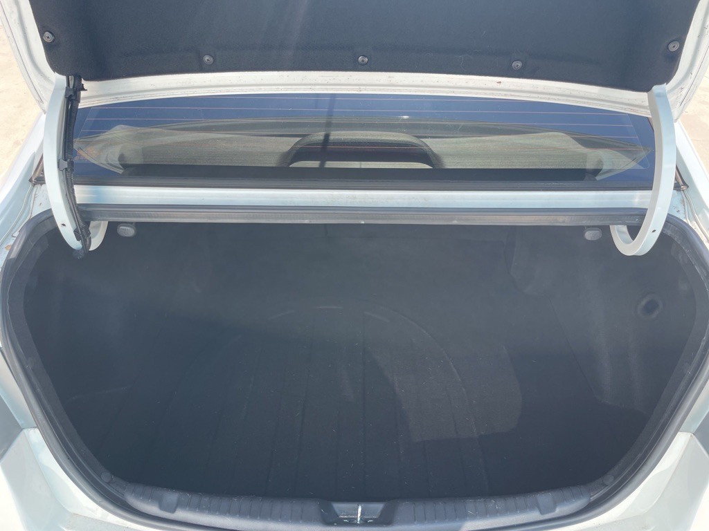 2010 Kia Forte Image 12