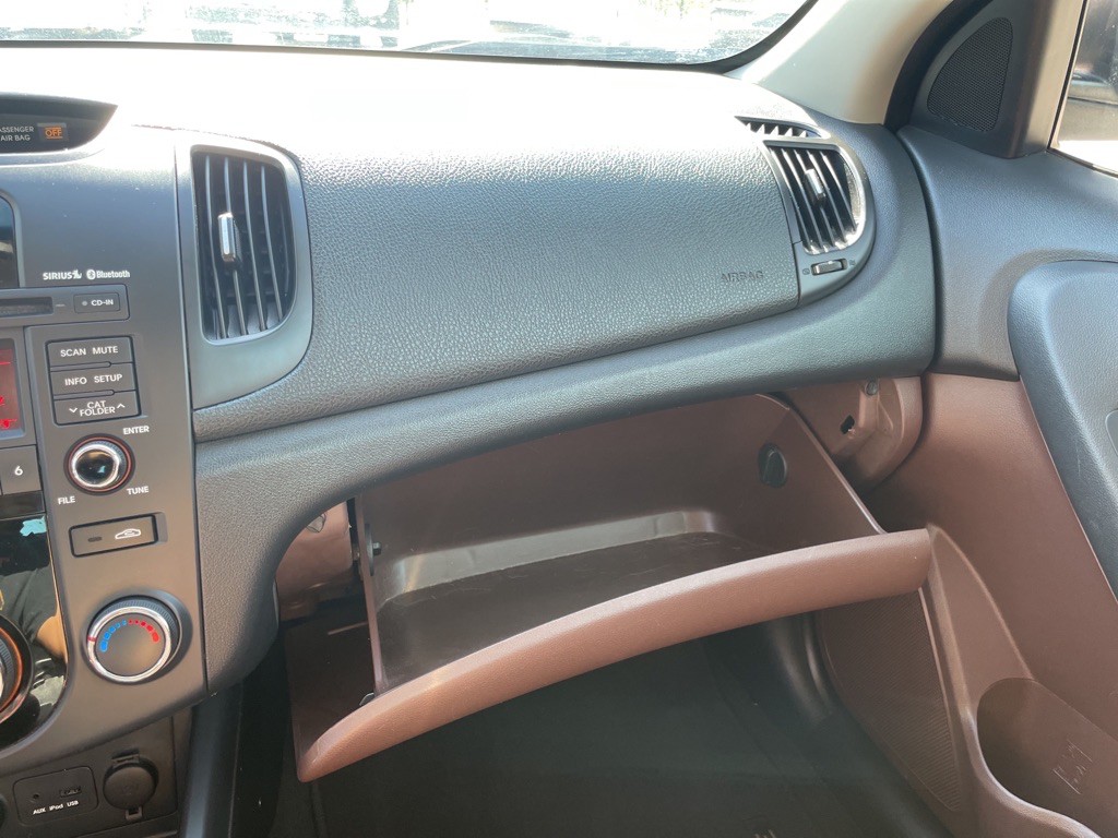 2010 Kia Forte Image 19