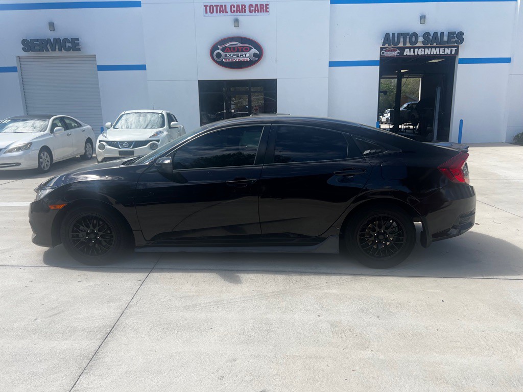 2016 Honda Civic Image 8