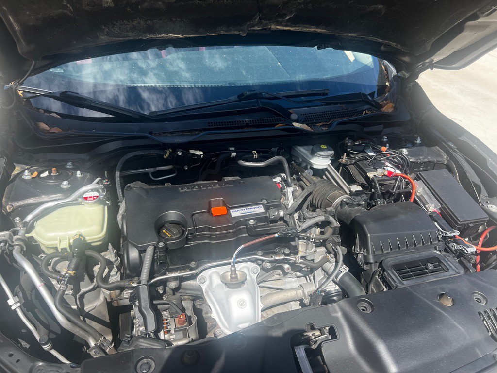 2016 Honda Civic Image 16