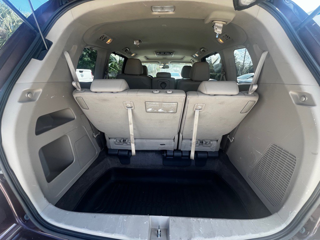 2013 Honda Odyssey Image 11