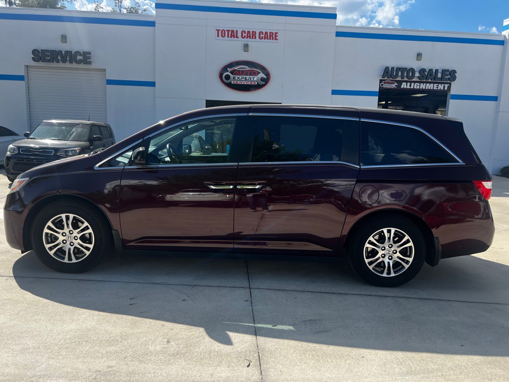 2013 Honda Odyssey Image 4