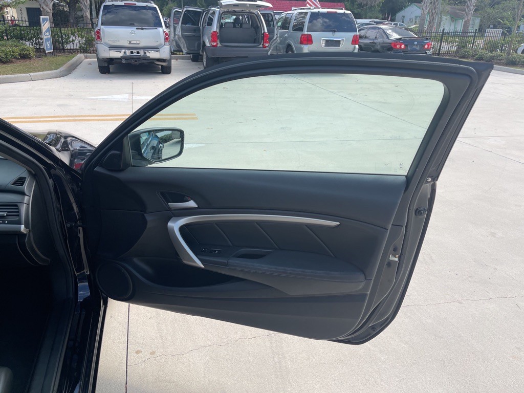 2011 Honda Accord Image 10