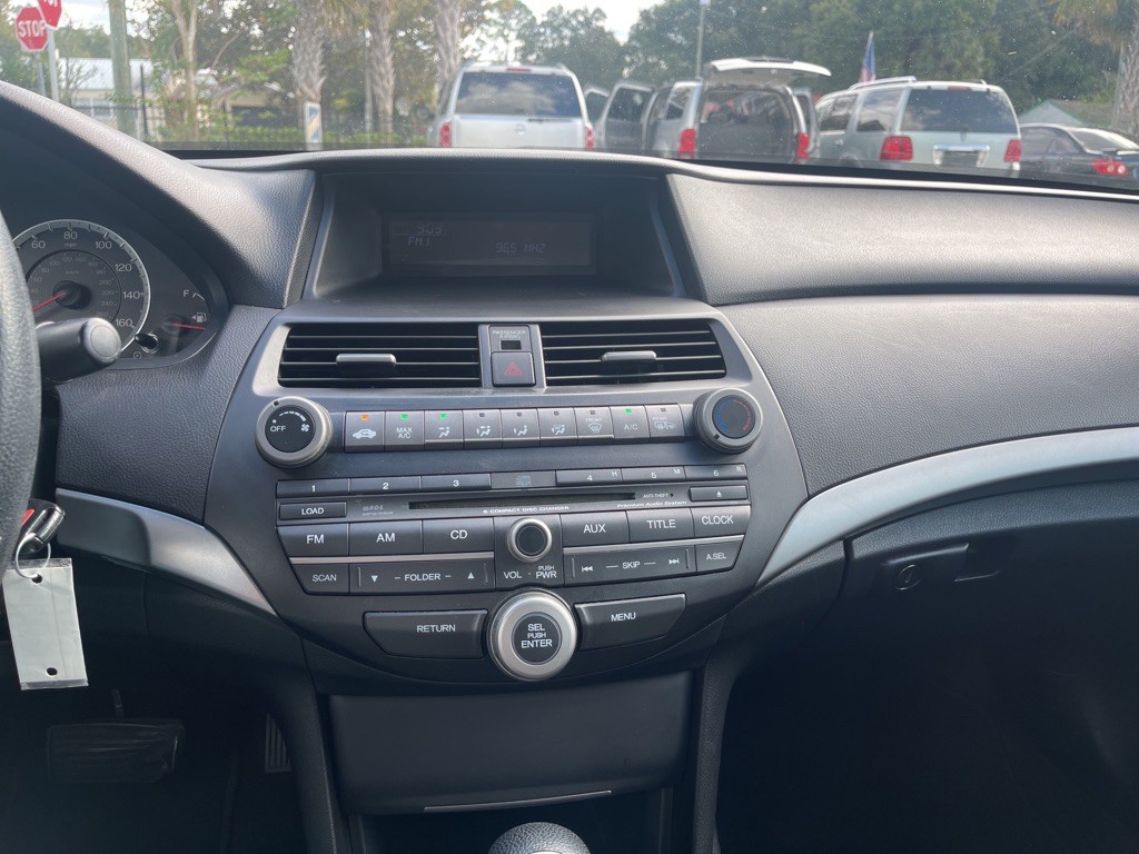 2011 Honda Accord Image 13