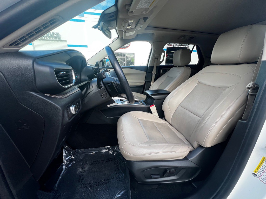 2021 Ford Explorer Image 9