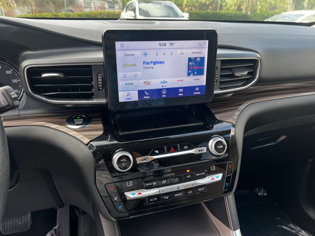 2021 Ford Explorer Image 18