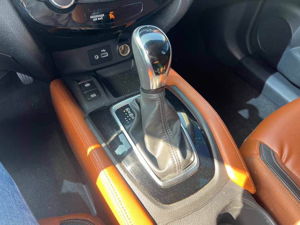 2019 Nissan Rogue Image 14