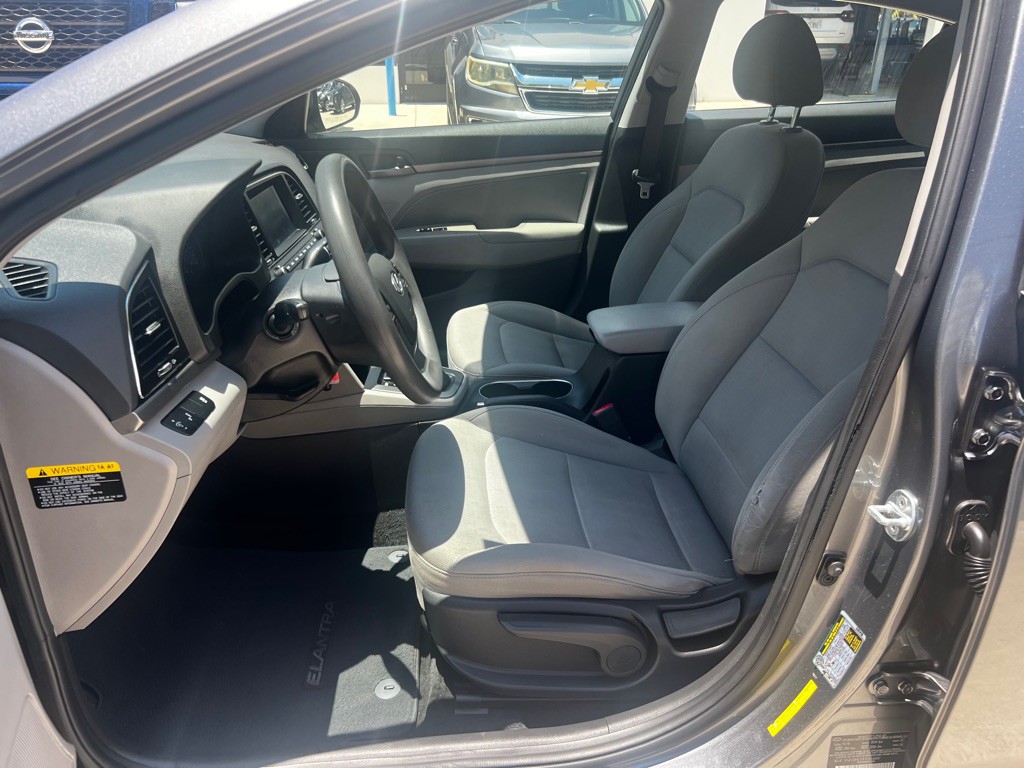 2018 Hyundai Elantra Image 9