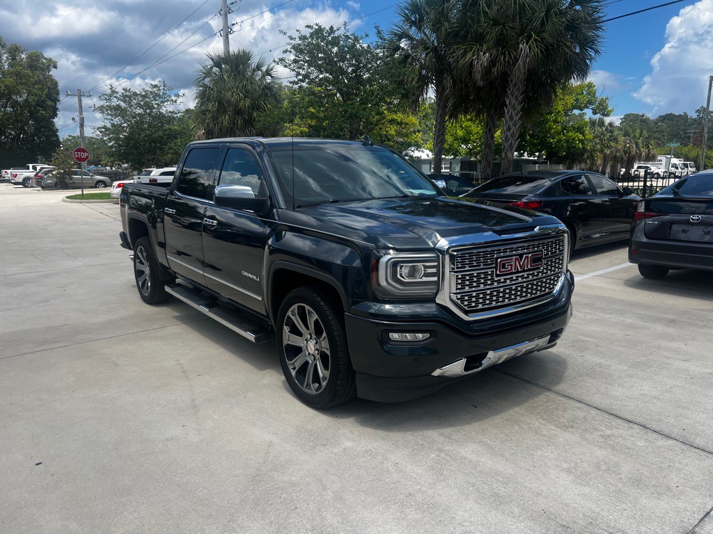 2018 GMC Sierra Image 3