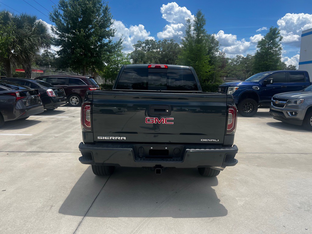 2018 GMC Sierra Image 6