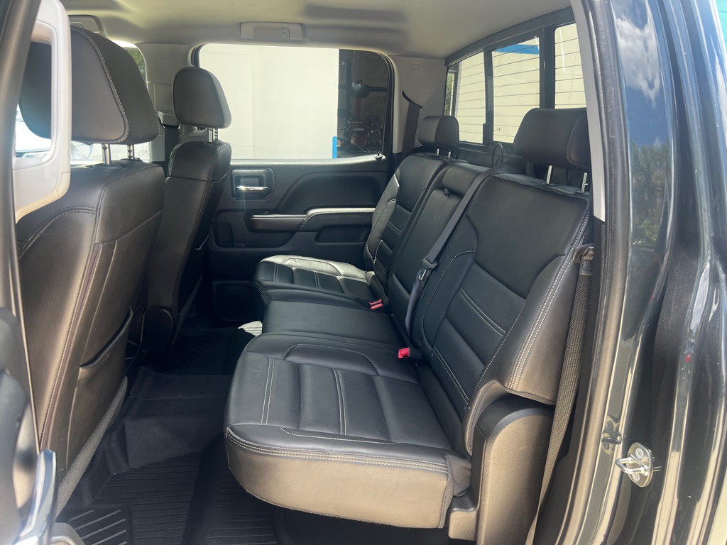 2018 GMC Sierra Image 11