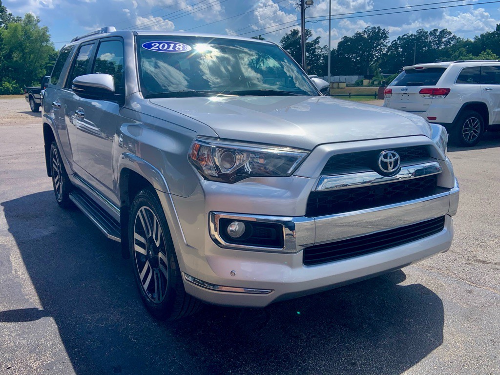 2018 Toyota 4Runner Image 3