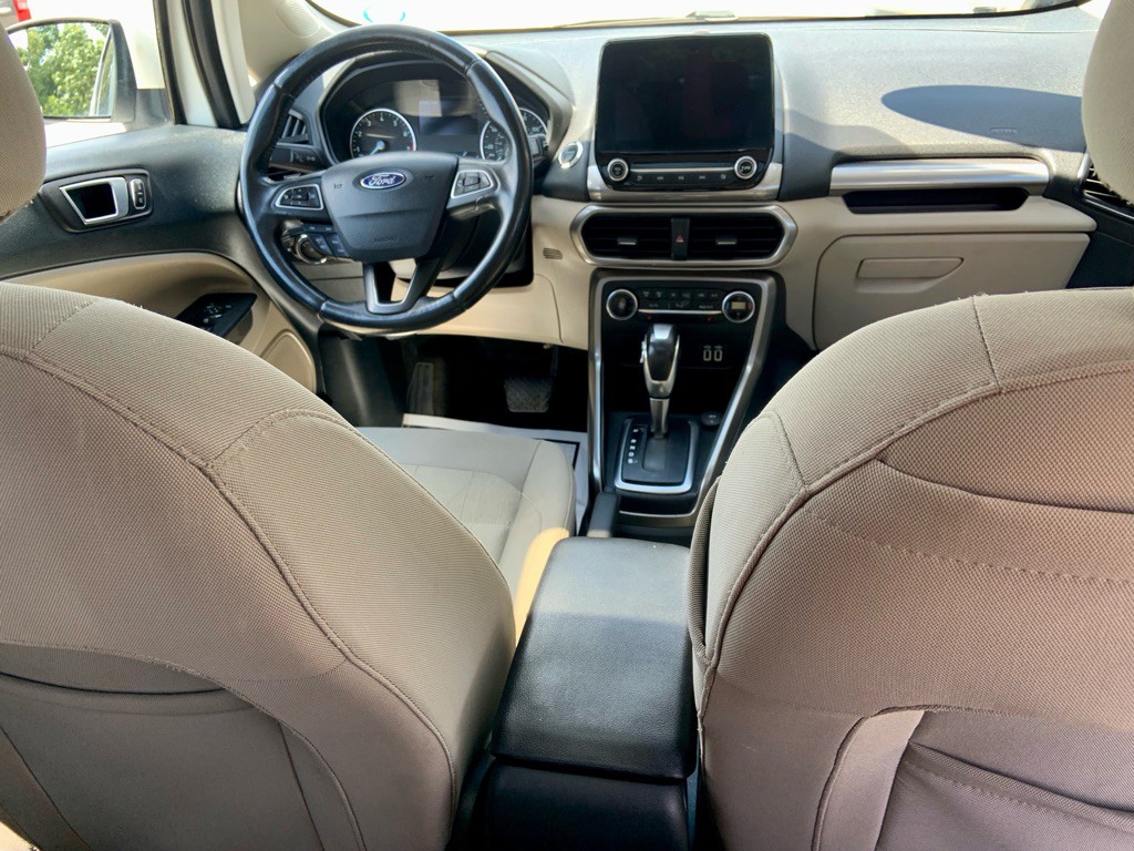 2018 Ford Econoline Image 8
