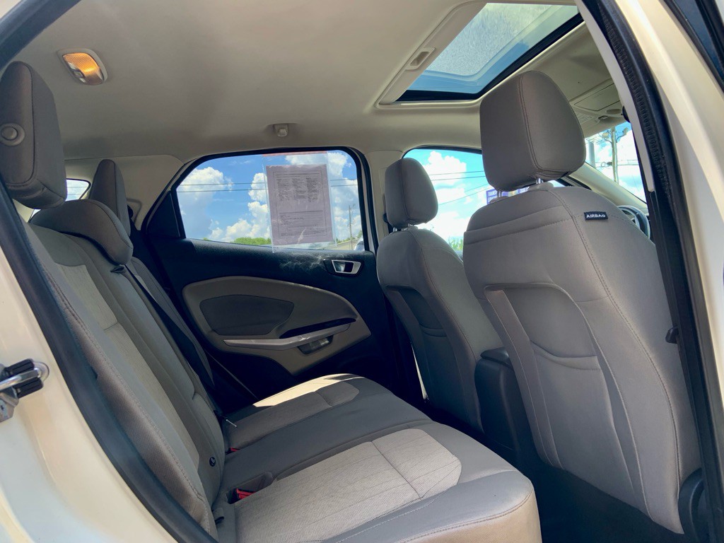 2018 Ford Econoline Image 10
