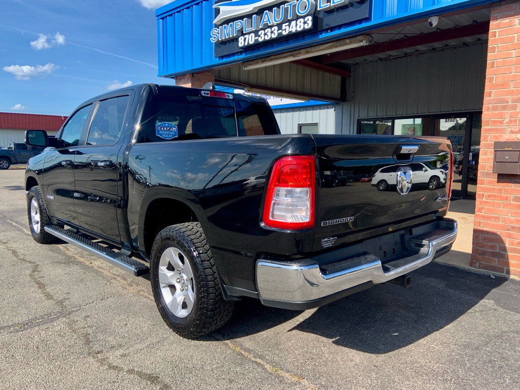 2019 RAM 1500 Image 6