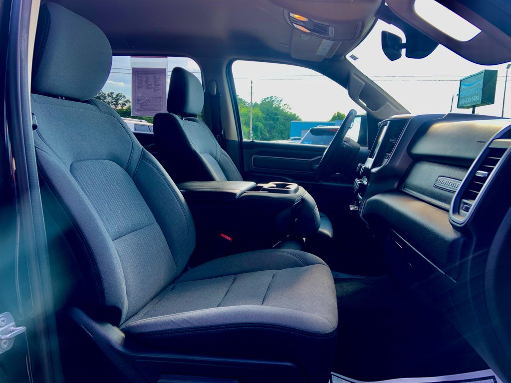 2019 RAM 1500 Image 8