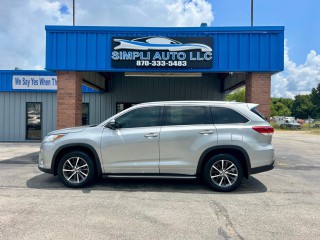 Image for 2017 Toyota Highlander SE ID: 6702904