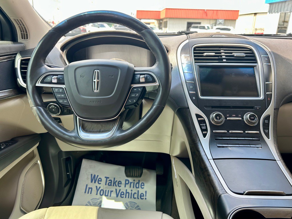 2019 Lincoln Nautilus Image 9