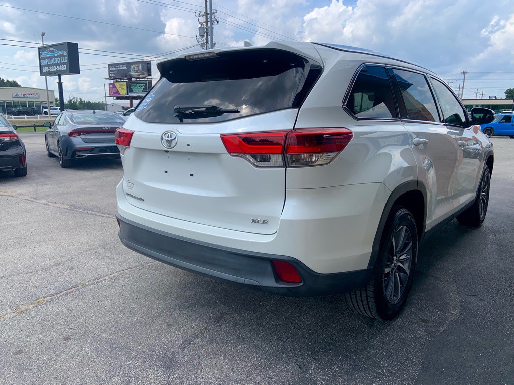 2019 Toyota Highlander Image 5