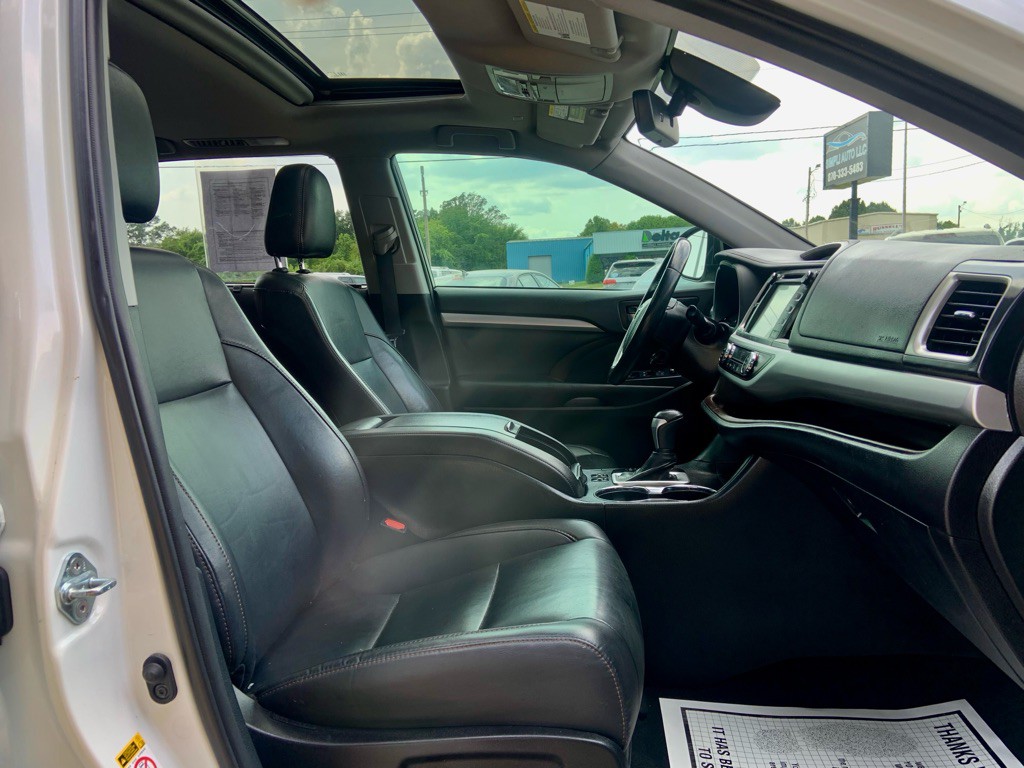 2019 Toyota Highlander Image 8