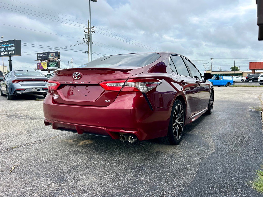 2018 Toyota Camry Image 3