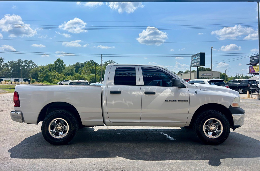 2011 Dodge Ram 1500 Image 4