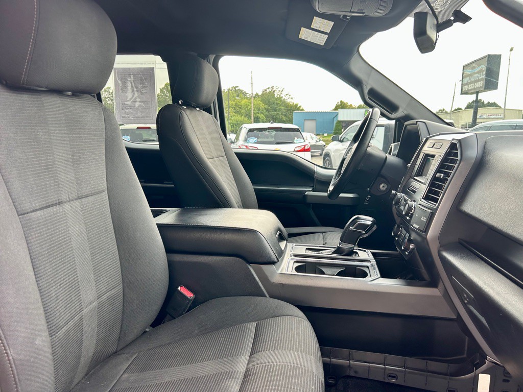 2017 Ford F-150 Image 7